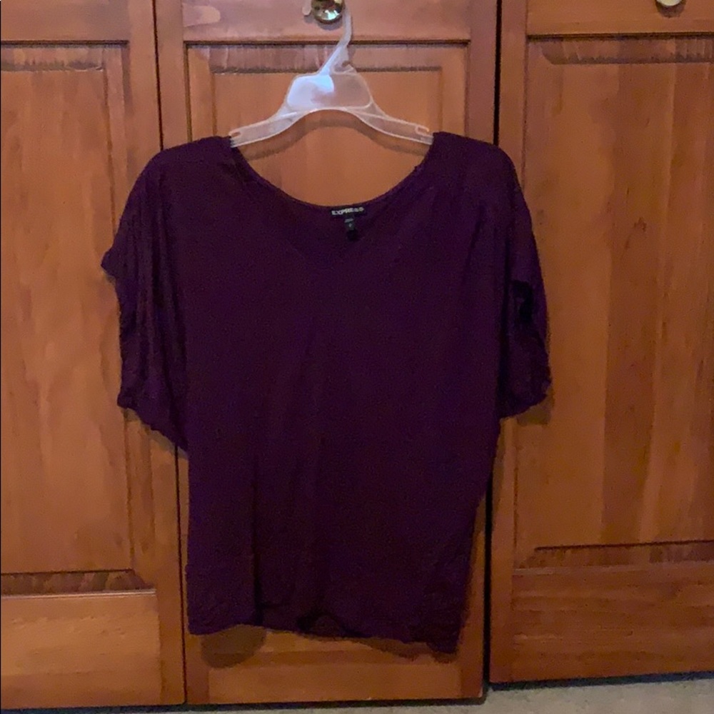 V neck top